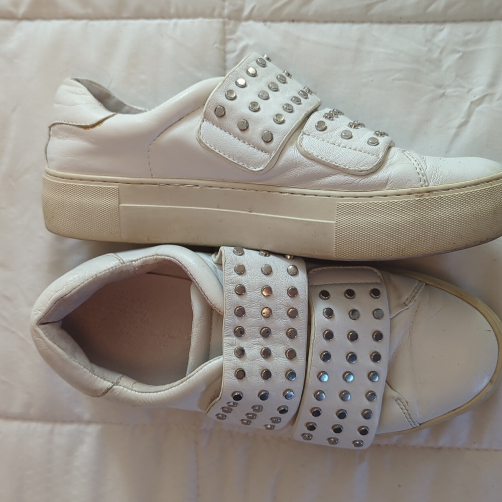 J Slides Sneakers